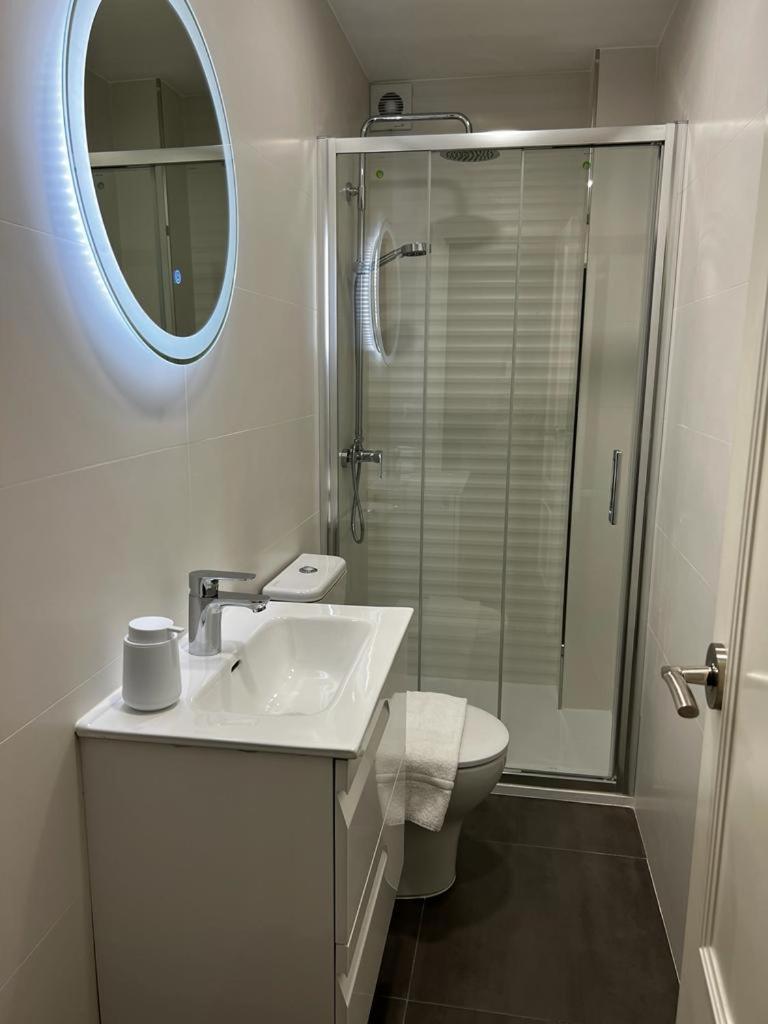 White Con Garaje Appartement